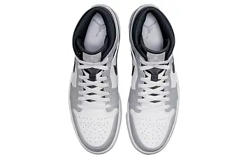 Air Jordan 1 Mid "Light Smoke Grey" Basketball Shoes GreyWhiteBlack - 5
