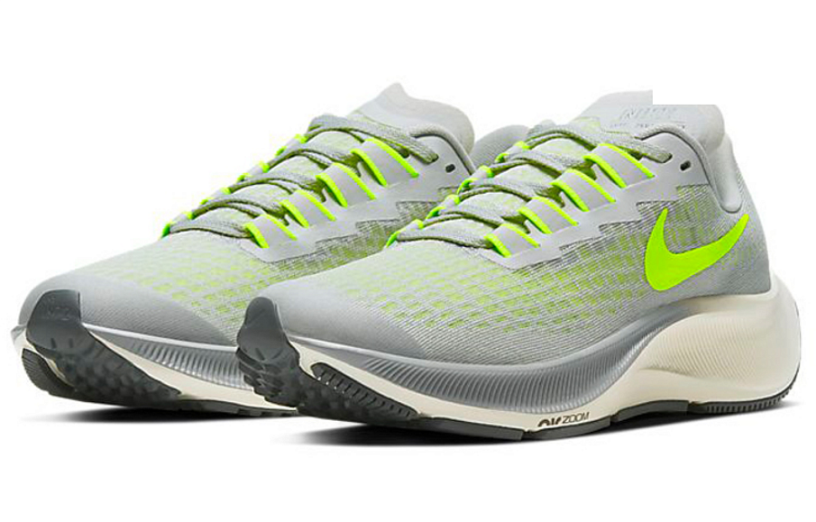 Фото № 3 с приближением к товару «‎Nike Air Zoom Pegasus 37 GS 'Smoke Grey Volt'»