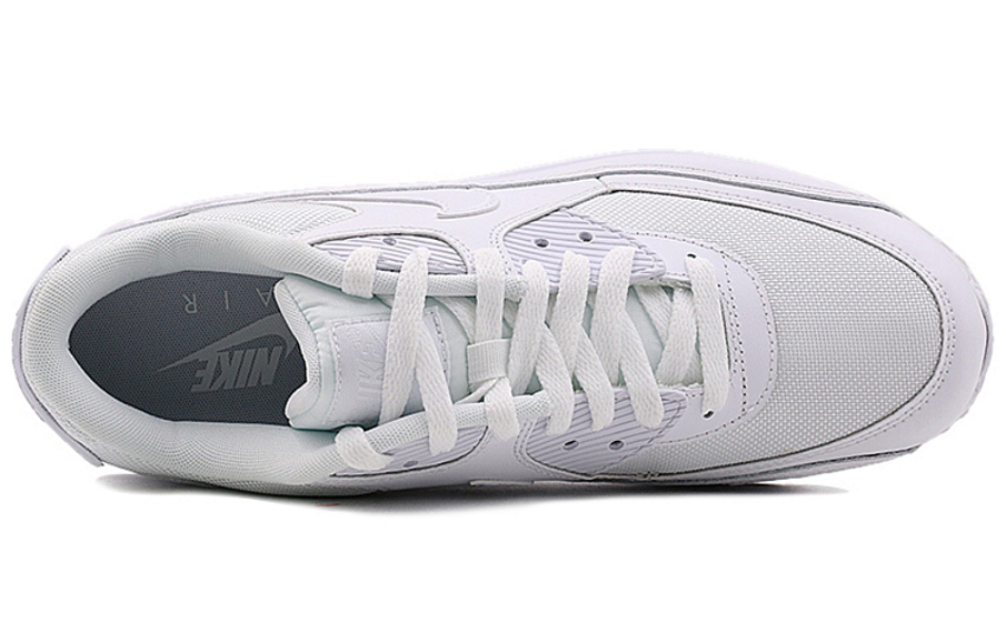 Фото № 3 с приближением к товару «‎Nike Air Max 90 Triple White»