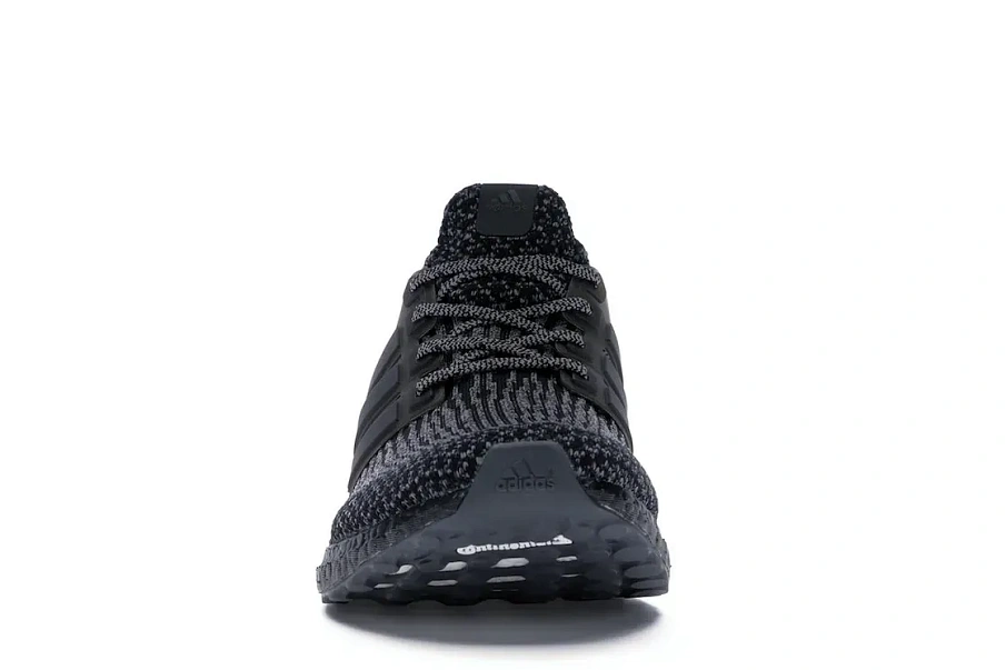 Фото № 2 с приближением к товару «‎adidas Ultra Boost 3.0 Black Silver»
