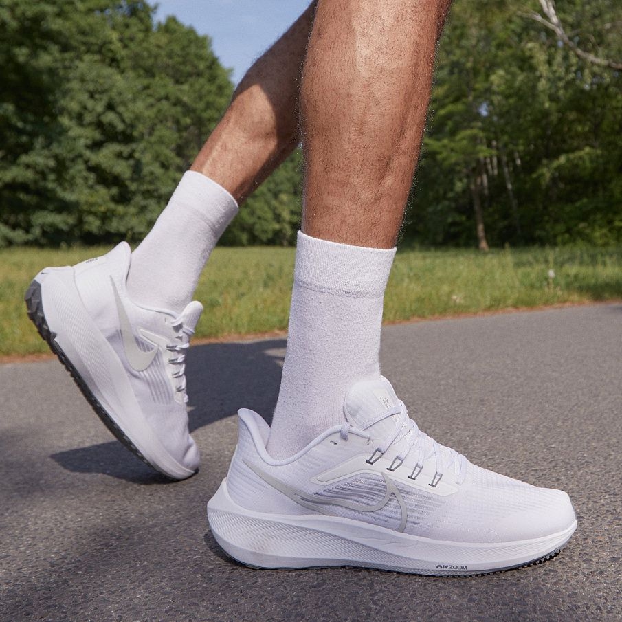 Фото № 2 с приближением к товару «‎Nike Air Zoom Pegasus 39»