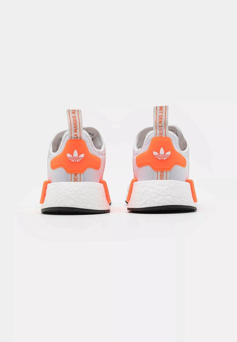 Фото № 3 с приближением к товару «‎NMD_R1 UNISEX»