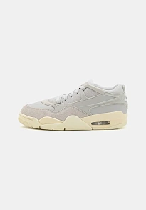 Фото № 3 с приближением к товару «‎AIR JORDAN 4 RM»