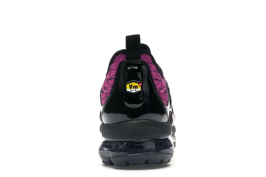 Фото № 4 с приближением к товару «‎Nike Air VaporMax Plus Geometric Active Fuchsia Black»