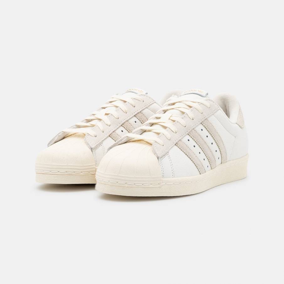 Фото № 2 с приближением к товару «‎Adidas Superstar 82 »