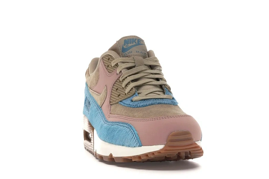 Фото № 2 с приближением к товару «‎Nike Air Max 90 Embossed Fur Pony »