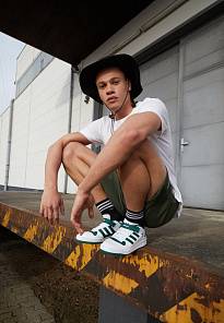 Фото № 1 с приближением к товару «‎Adidas Forum »