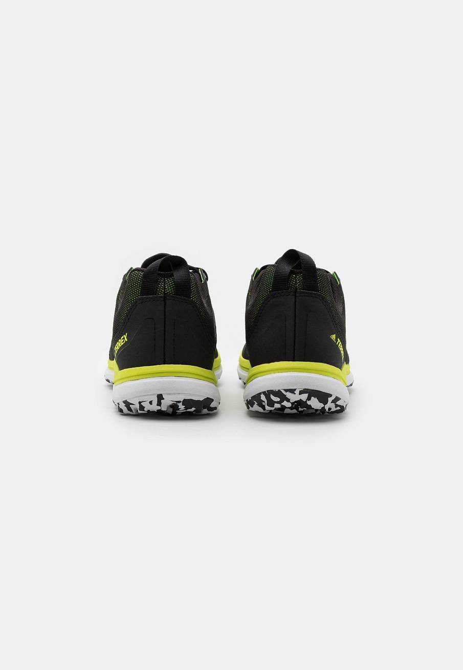 Фото № 3 с приближением к товару «‎Adidas Terrex Agravic »