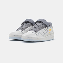Фото № 2 с приближением к товару «‎Adidas Forum »