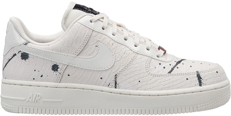 Фото № 1 с приближением к товару «‎Nike Air Force 1 Low LX Phantom Snakeskin »