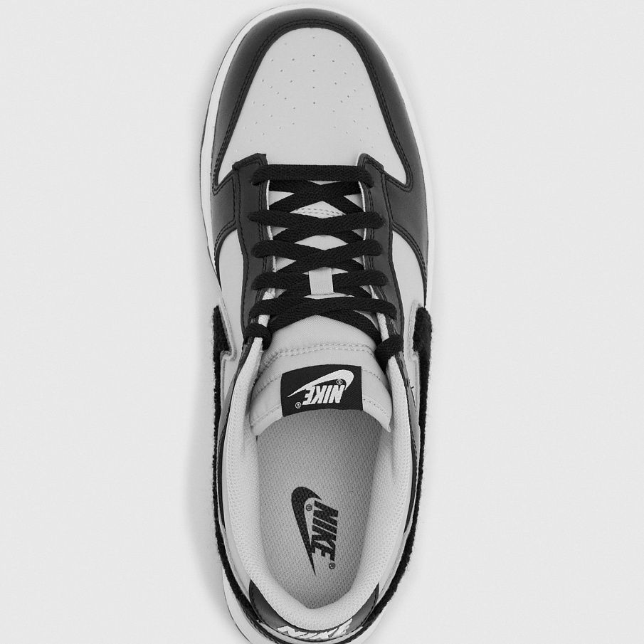 Фото № 4 с приближением к товару «‎Nike Dunk Retro University »