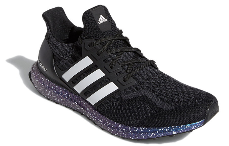 Фото № 3 с приближением к товару «‎adidas Ultra Boost 5.0 Dna BlackWhiteBlue»