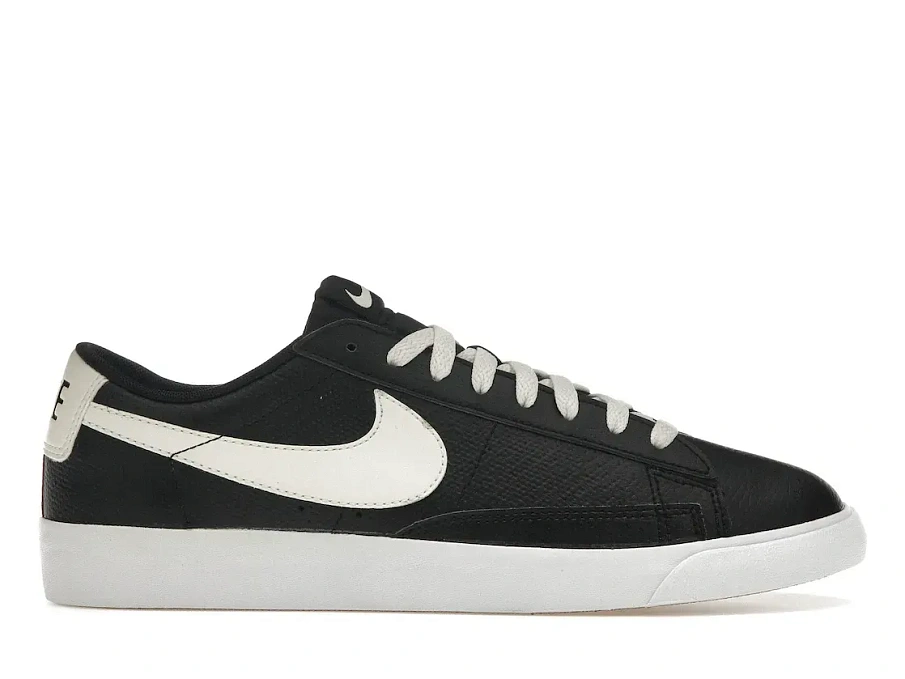Фото № 1 с приближением к товару «‎Nike Blazer Low Leather Black Sail»