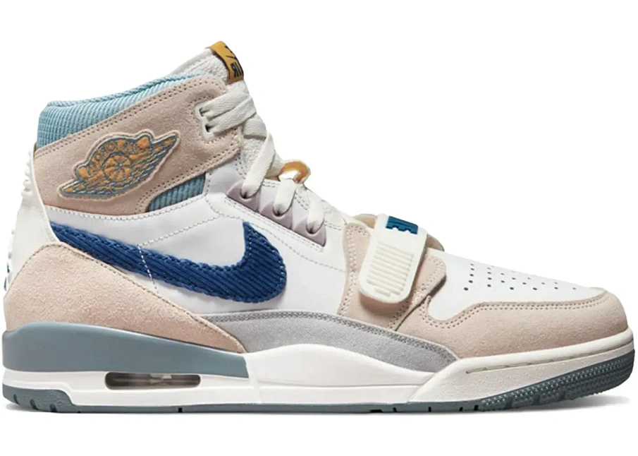 Фото № 1 с приближением к товару «‎Jordan Legacy 312 Corduroy Swoosh»
