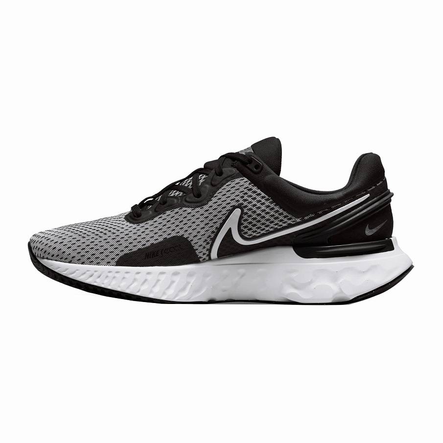 Фото № 1 с приближением к товару «‎Кроссовки Nike SPN1242A2I5-A11»