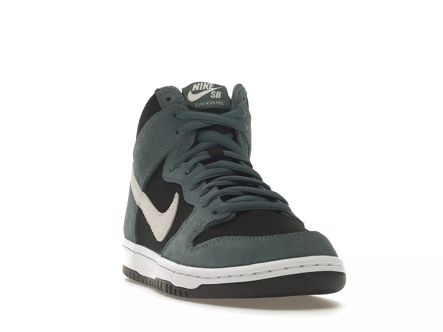 Фото № 4 с приближением к товару «‎Nike SB Dunk High Pro Mineral Slate Suede»