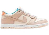 Фото № 1 с приближением к товару «‎Nike Dunk Low Next Nature»