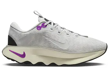 Nike Motiva (DV1238-009)