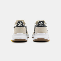 Фото № 3 с приближением к товару «‎Adidas Retropy F2 »