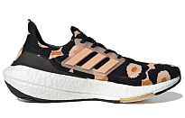 Фото № 2 с приближением к товару «‎Marimekko x adidas Ultra Boost 21 Running Shoes BlackWhite»