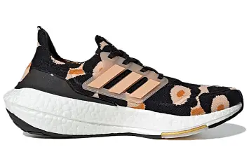 Marimekko x adidas Ultra Boost 21 Running Shoes BlackWhite - 3