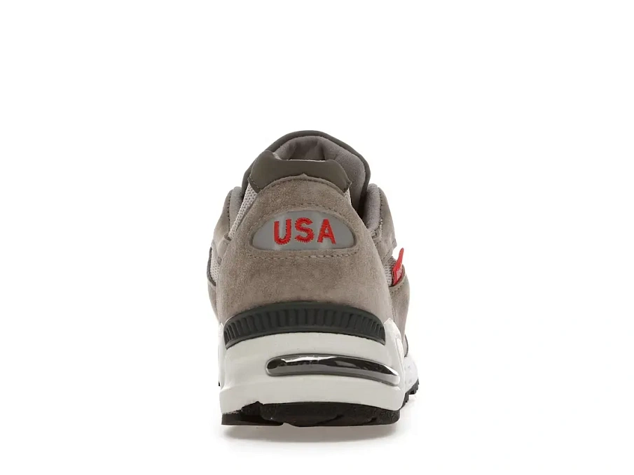 Фото № 4 с приближением к товару «‎New Balance 990v2»