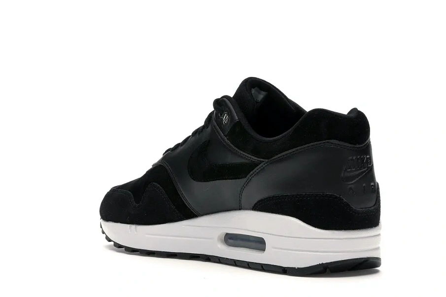 Фото № 6 с приближением к товару «‎Nike Air Max 1 Rebel Skulls»