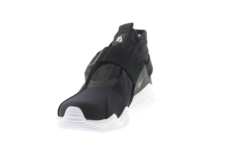 Фото № 2 с приближением к товару «‎Nike KMTR Black White»