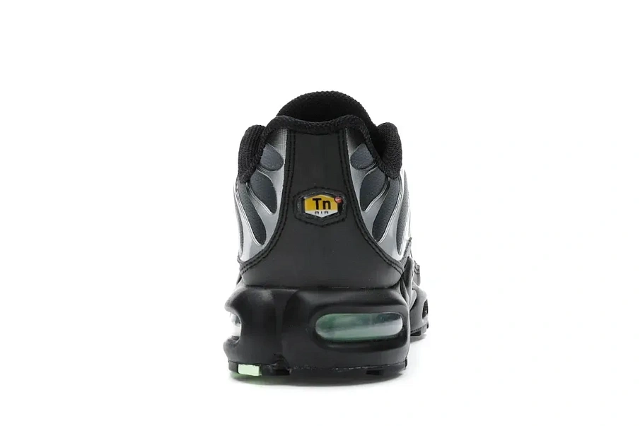 Фото № 4 с приближением к товару «‎Nike Air Max Plus Black Particle Grey Vapour Green»