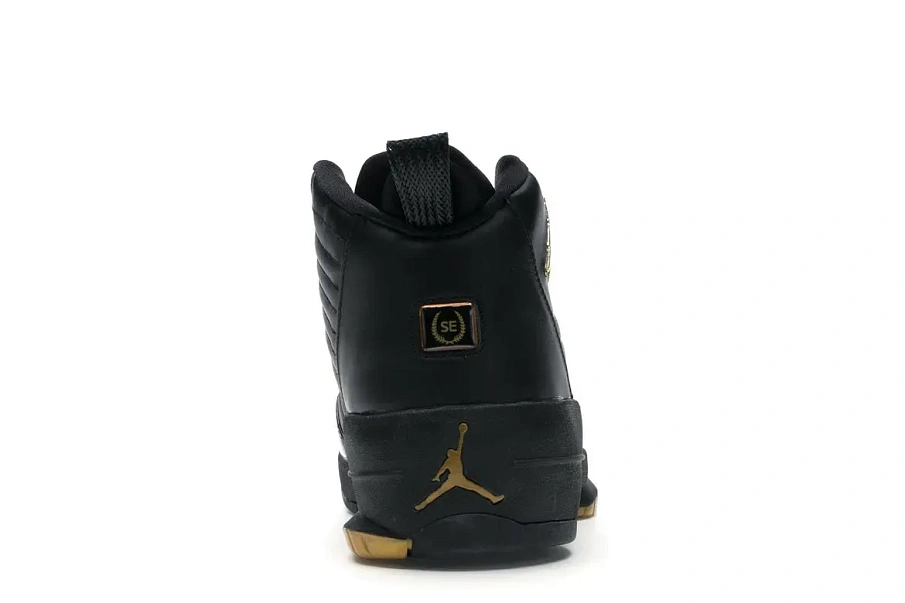 Фото № 4 с приближением к товару «‎Jordan 19 OG SE Black Metallic Gold»