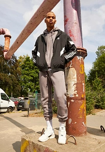 Фото № 4 с приближением к товару «‎ZX 8000 PARLEY UNISEX»