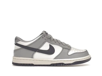 Nike Dunk Low - 1