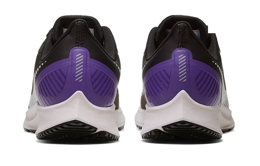 Фото № 4 с приближением к товару «‎Nike Wmns Air Zoom Pegasus 36 Shield 'Voltage Purple' BlackSilverDesert SandVoltage Purple»