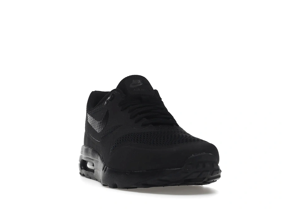 Фото № 3 с приближением к товару «‎Nike Air Max 1 Ultra Essential Triple Black»
