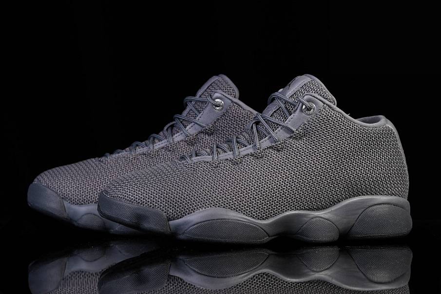 Фото № 2 с приближением к товару «‎Nike Air Jordan Horizon Dark »