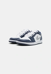 Фото № 4 с приближением к товару «‎AIR JORDAN 1 LOW»