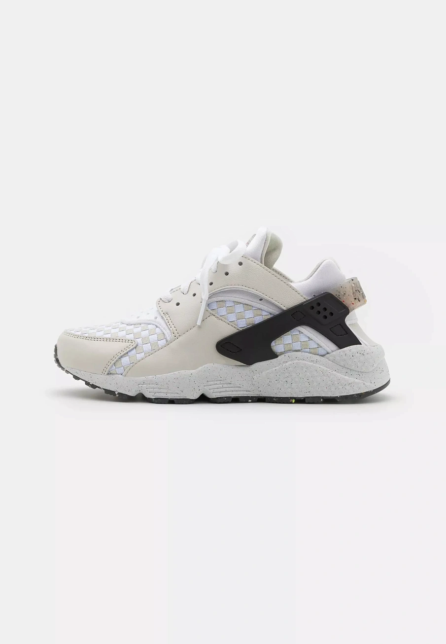 Фото № 1 с приближением к товару «‎AIR HUARACHE CRATER PRM UNISEX»