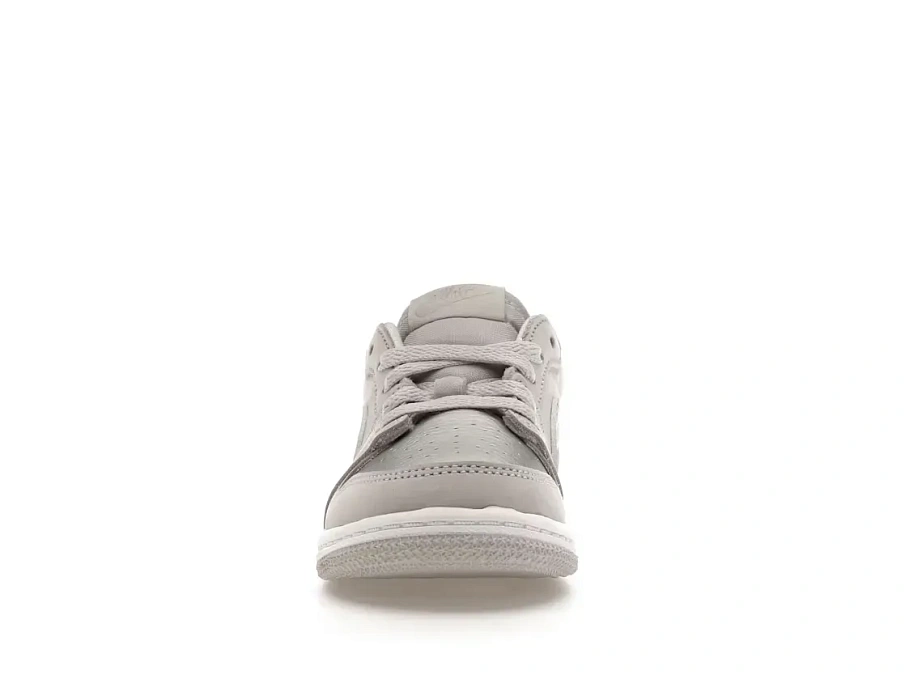 Фото № 2 с приближением к товару «‎Jordan 1 Low OG»