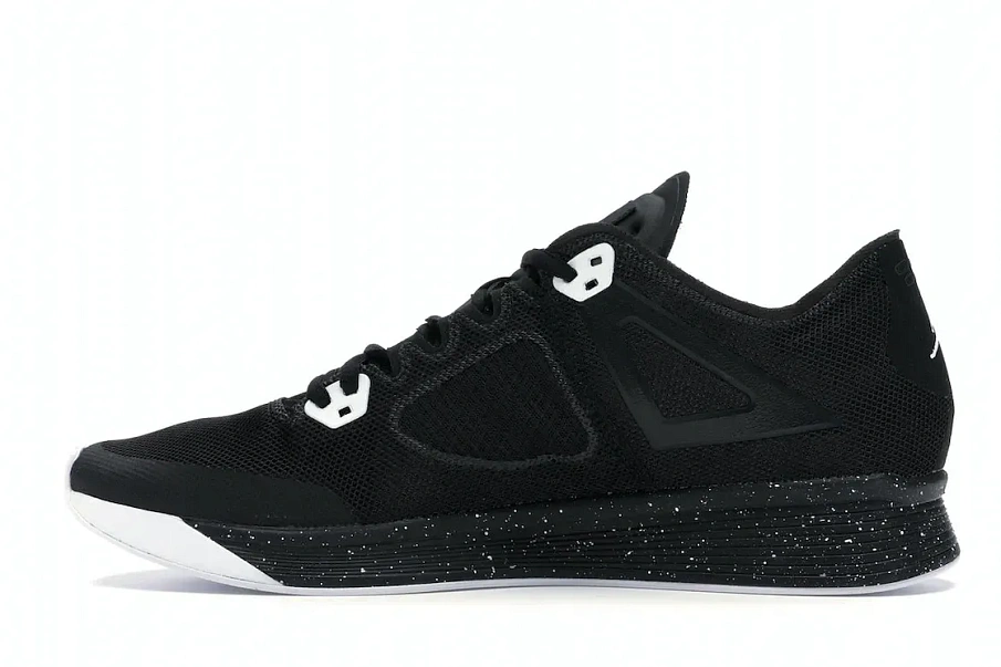 Фото № 3 с приближением к товару «‎Jordan 89 Racer Oreo»