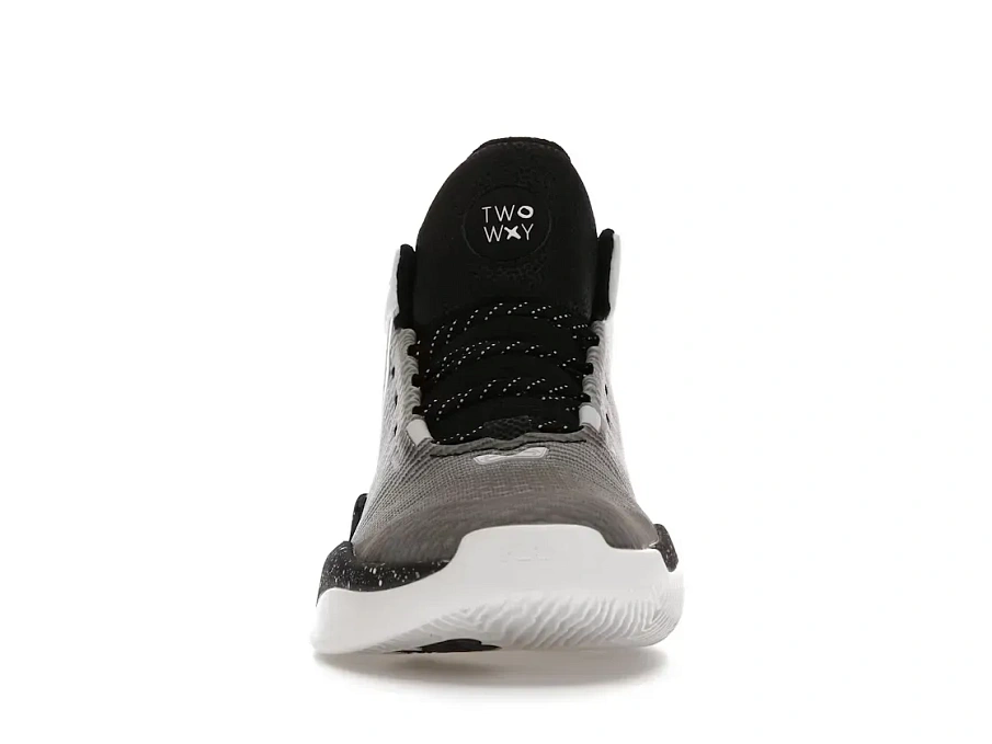 Фото № 2 с приближением к товару «‎New Balance TWO WXY v2»