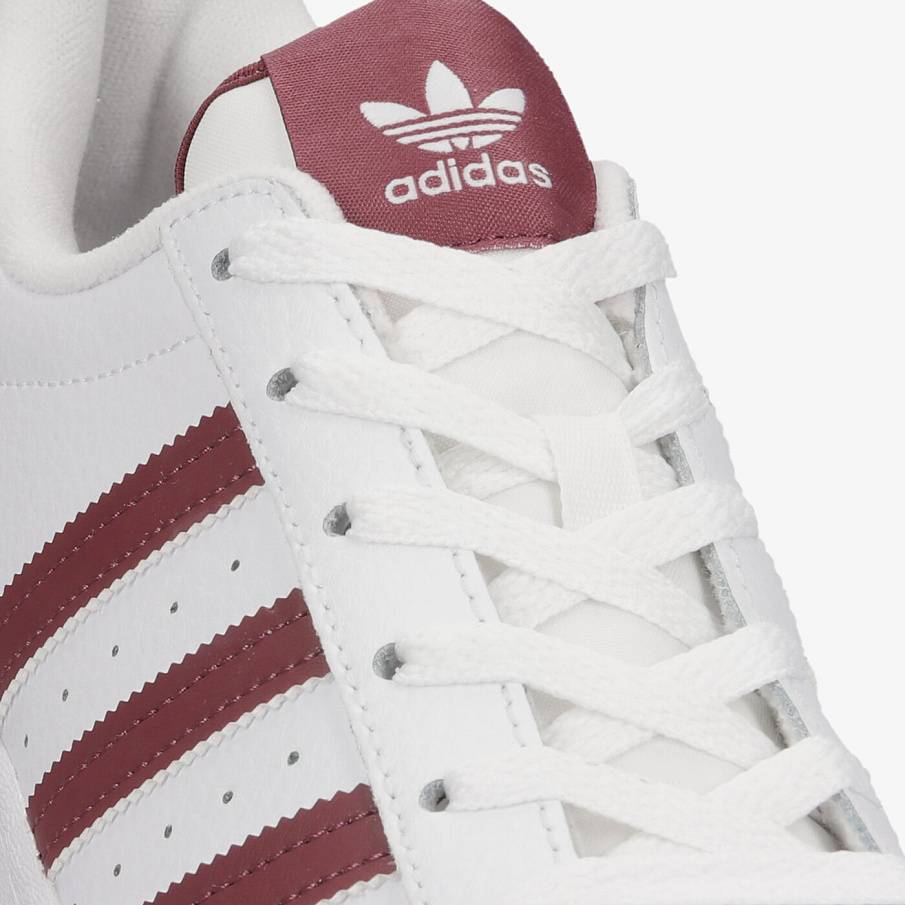 Фото № 4 с приближением к товару «‎Adidas Superstar»