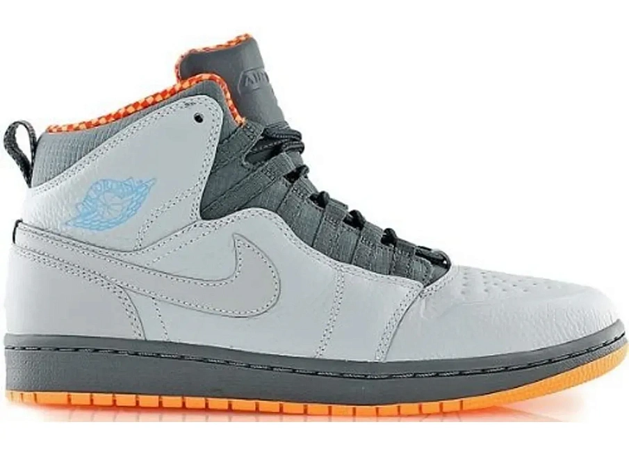 Фото № 1 с приближением к товару «‎Jordan 1 Retro 94 Bobcats»
