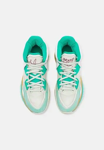Nike Kyrie 8 - 4