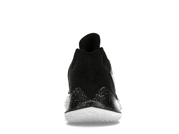 Nike Kyrie Low 2 Black Metallic Silver - 4