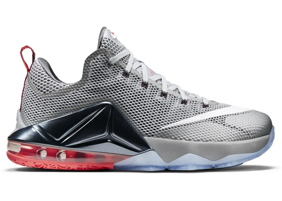 Фото № 1 с приближением к товару «‎Nike LeBron 12 Low Earned»