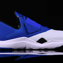 Фото № 5 с приближением к товару «‎Nike Air Jordan Relentless Hyper Royal »
