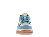 Фото № 2 с приближением к товару «‎Nike Dunk Low»