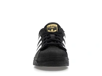 Фото № 2 с приближением к товару «‎adidas Superstar»