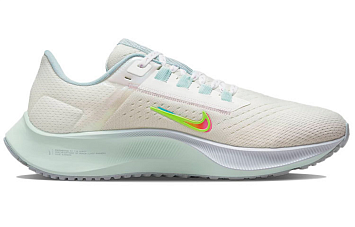 Nike Wmns Air Zoom Pegasus 38 Premium Low-Top Running Shoes BeigeGreen - 3