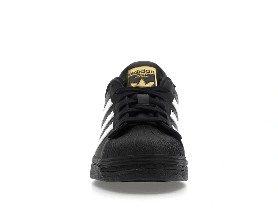 Фото № 2 с приближением к товару «‎adidas Superstar»